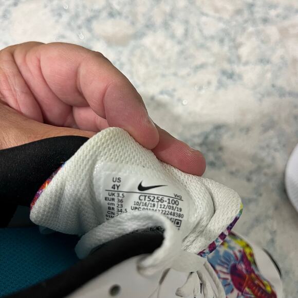 Nike Youth Size 4 CT5256-100 Downshifter Fable Kaleidoscope Running Shoe Sneaker - Picture 9 of 11